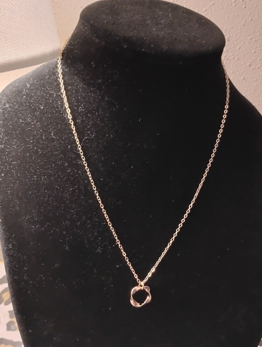 Womens Gold Circle Pendant Necklace - Brand